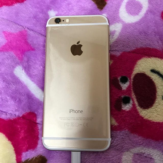 iPhone(アイフォーン)のiphone6 スマホ/家電/カメラのスマートフォン/携帯電話(スマートフォン本体)の商品写真