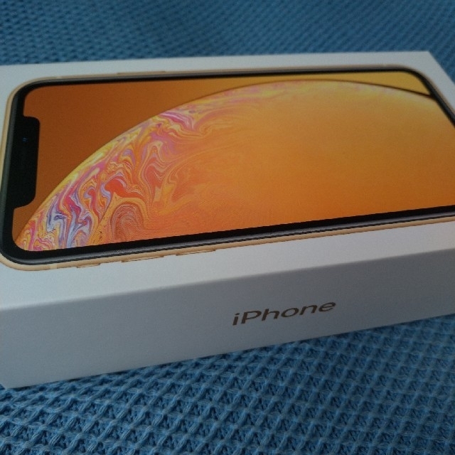 iPhone(アイフォーン)の新品　simフリー
iphone XR 128GB　イエロー スマホ/家電/カメラのスマートフォン/携帯電話(スマートフォン本体)の商品写真