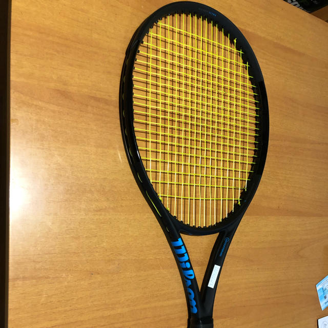 テニスラケット ウルトラ100cv ブラックエディション