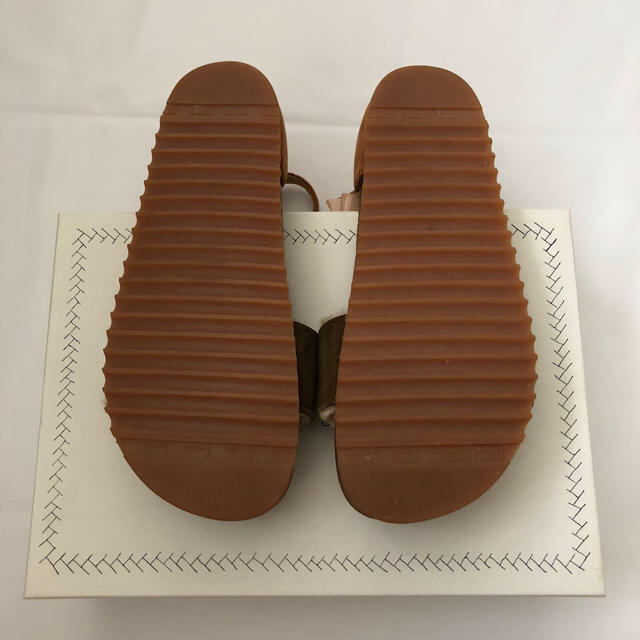 Laula サンダル サイズ37の通販 by わたがし|ラウラならラクマ - 美品 Laula 新品大人気