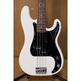 フェンダー(Fender)のFender Japan Exclusive 70s P Bass(エレキベース)