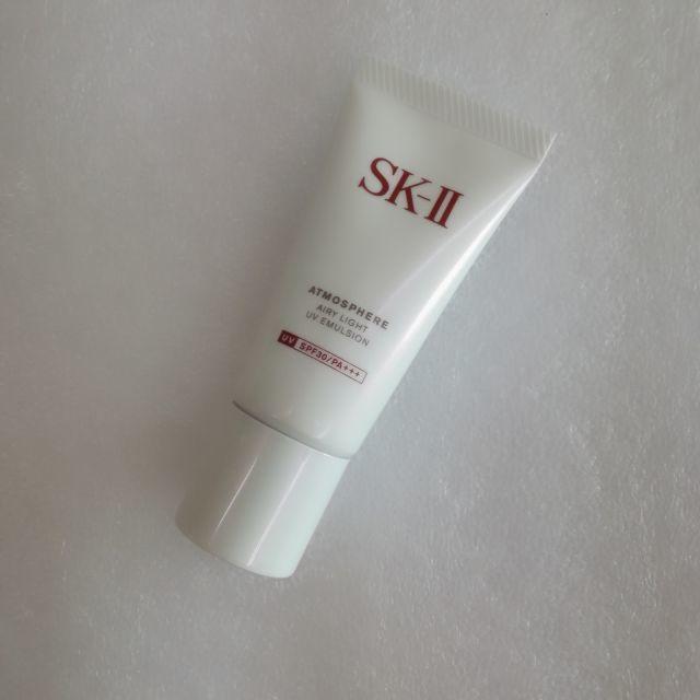 SK-II(エスケーツー)のSK- II アトモスフィア エアリーライトUVエマルジョン30g コスメ/美容のベースメイク/化粧品(化粧下地)の商品写真