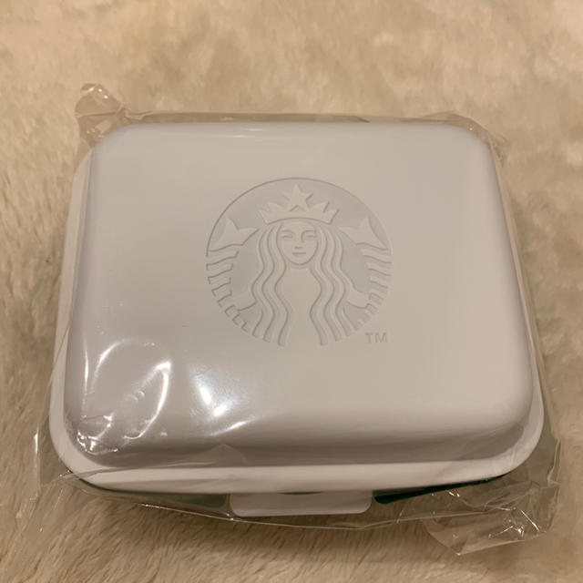 Starbucks Coffee(スターバックスコーヒー)のスターバックス福袋2019 サンドイッチボックス 新品未使用 インテリア/住まい/日用品のキッチン/食器(弁当用品)の商品写真