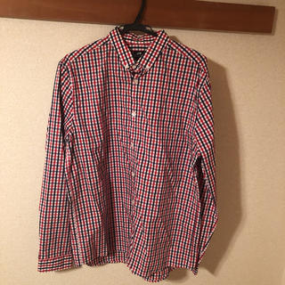 エイチアンドエム(H&M)のH&M メンズチェックシャツ  赤 黒(シャツ)