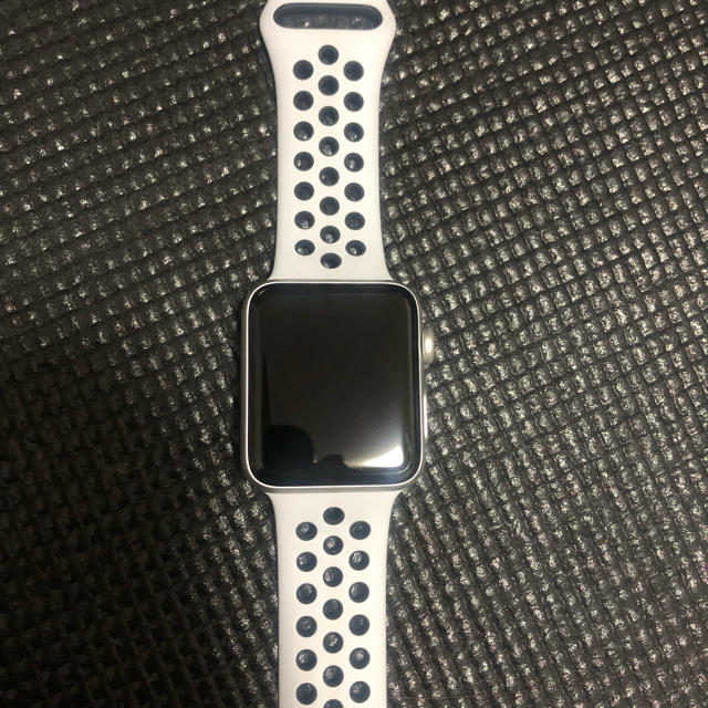 Apple Watch(アップルウォッチ)のApple Watch Series 3 液晶傷アリ メンズの時計(腕時計(デジタル))の商品写真