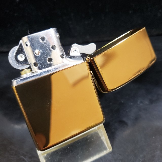 ZIPPO(ジッポー)の新品未使用品❤03H'ZIPPOブラウン チタン ミラー❤送料無料♥ メンズのファッション小物(タバコグッズ)の商品写真