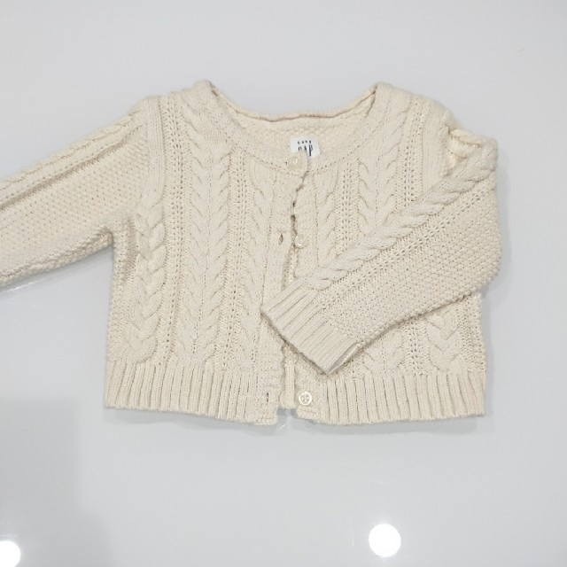 babyGAP(ベビーギャップ)のbaby GAP カーディガン キッズ/ベビー/マタニティのベビー服(~85cm)(カーディガン/ボレロ)の商品写真