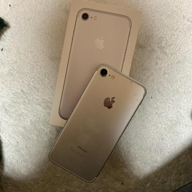 iPhone7 64GB