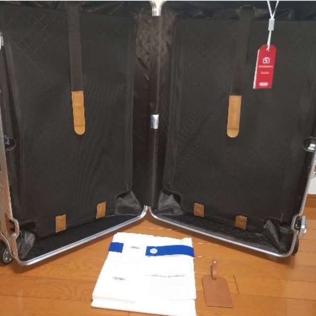 RIMOWA(リモワ)のモロモロさん専用RIMOWA×Lufthansa 747-8 XL+ E-Tag メンズのバッグ(トラベルバッグ/スーツケース)の商品写真