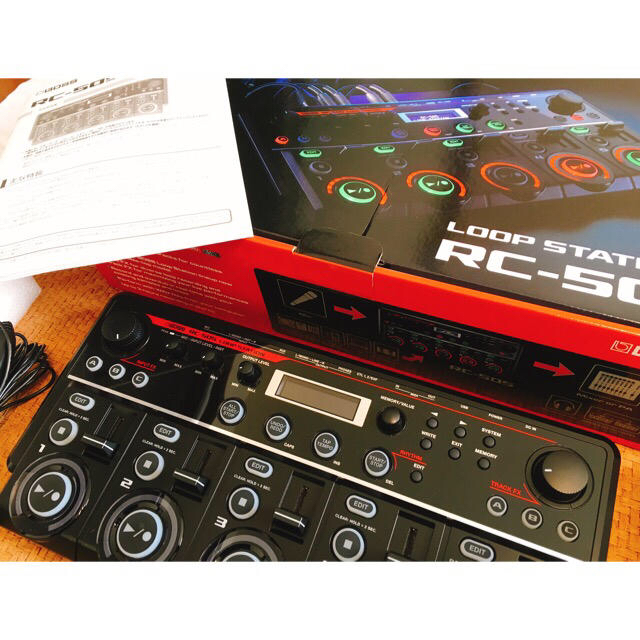 BOSS(ボス)のBOSS Loop Station RC505  使用激少  中古美品 オマケ付 楽器のレコーディング/PA機器(エフェクター)の商品写真