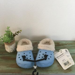 クロックス(crocs)のCrocs レイレン ラインド クロッグ 14㎝ おしゃれ色(サンダル)