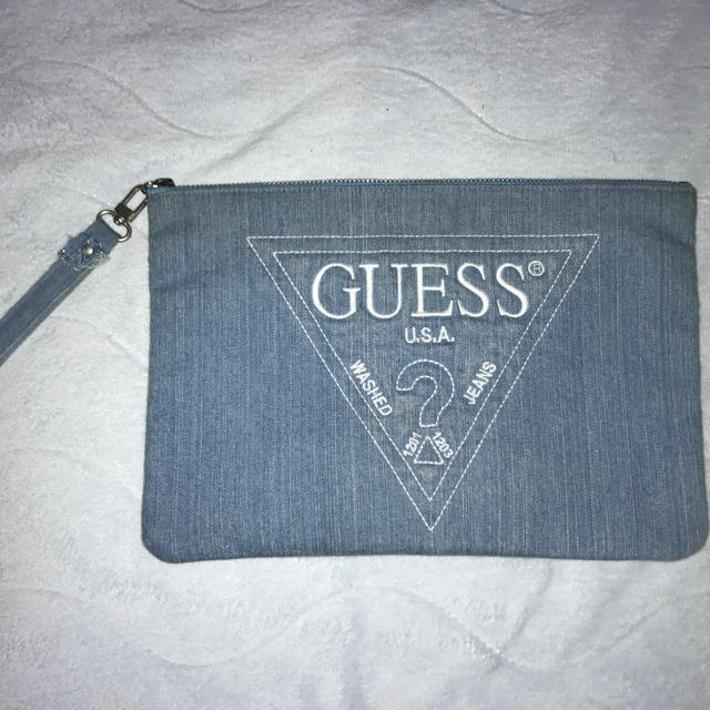 GUESS(ゲス)のGUESS クラッチバッグ メンズのバッグ(セカンドバッグ/クラッチバッグ)の商品写真