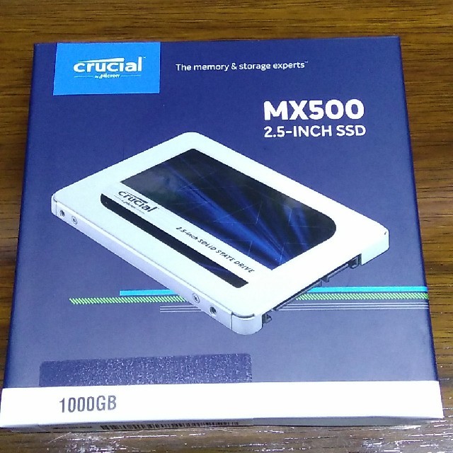 Crucial SSD MX500 1TB CT1000MX500SSD1JPのサムネイル