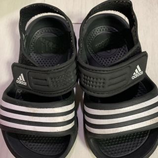 アディダス(adidas)のサンダル(サンダル)