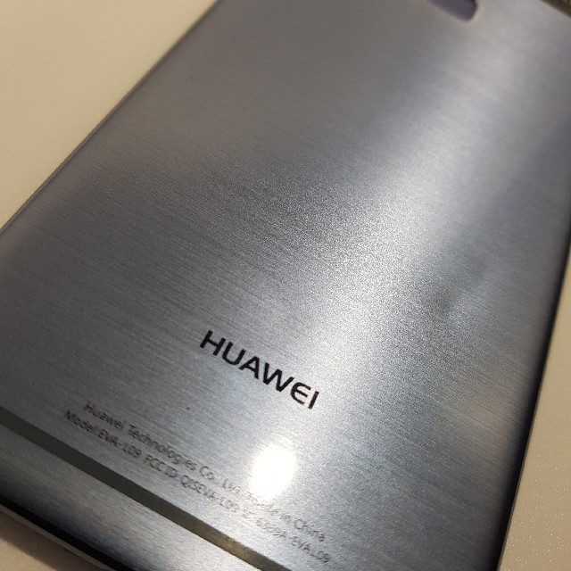 すぎさまお買い上げ Huawei P9 限定カラー ブルー スマホ/家電/カメラのスマートフォン/携帯電話(スマートフォン本体)の商品写真