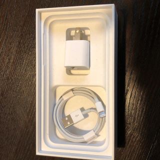 アップル(Apple)のiPhoneX 充電器(バッテリー/充電器)