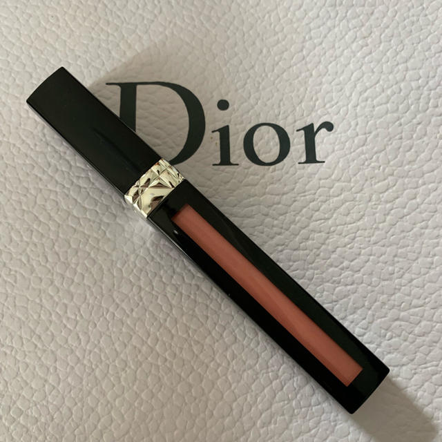 Dior(ディオール)のDior ルージュディオールリキッド 162 ミス サテン コスメ/美容のベースメイク/化粧品(リップグロス)の商品写真