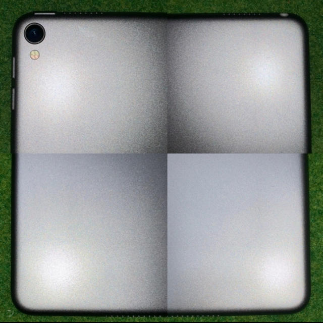 Apple(アップル)の【付属品完備/訳あり】iPad Pro 10.5 256GB スマホ/家電/カメラのPC/タブレット(タブレット)の商品写真