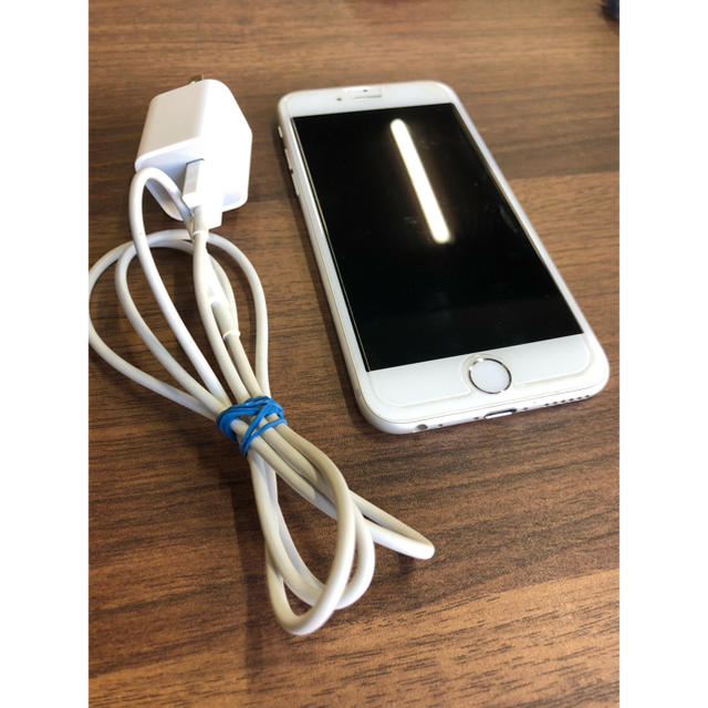 iPhone(アイフォーン)の◆iPhone6 64G(中古) スマホ/家電/カメラのスマートフォン/携帯電話(スマートフォン本体)の商品写真