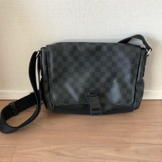 ルイヴィトン(LOUIS VUITTON)のルイヴィトン ダミエグラフィット ショルダーバッグ(ショルダーバッグ)