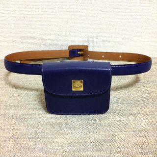 セリーヌ(celine)の美品！セリーヌ ウエストポーチ ウエストバッグ レザー (ボディバッグ/ウエストポーチ)