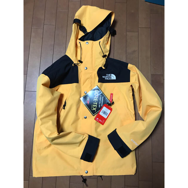 THE NORTH FACE(ザノースフェイス)の新品the north face1990復刻版マウンテンジャケットs メンズのジャケット/アウター(マウンテンパーカー)の商品写真