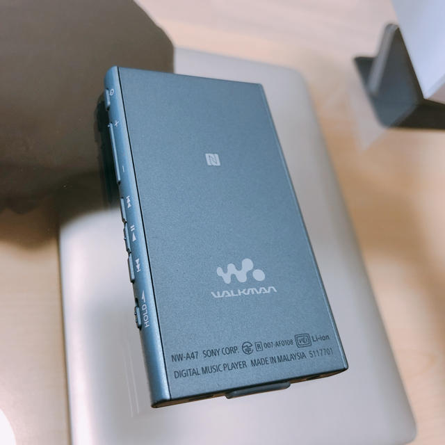 WALKMAN(ウォークマン)のSONY WALKMAN NW-A47 64GB ムーンリットブルー スマホ/家電/カメラのオーディオ機器(ポータブルプレーヤー)の商品写真