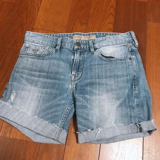 ゲス(GUESS)のGUESS ショートデニム  (デニム/ジーンズ)