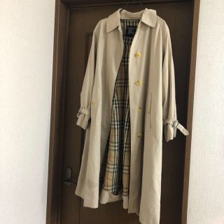 バーバリー(BURBERRY)のBurberry トレンチコート(トレンチコート)