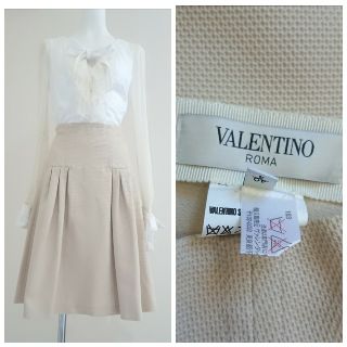 ヴァレンティノ(VALENTINO)のVALENTINO ROMA 上品フレアスカート (ひざ丈スカート)