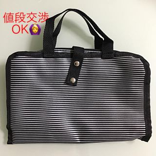 オッペン(OPPEN)の化粧ポーチ 黒 新品 未使用(ポーチ)