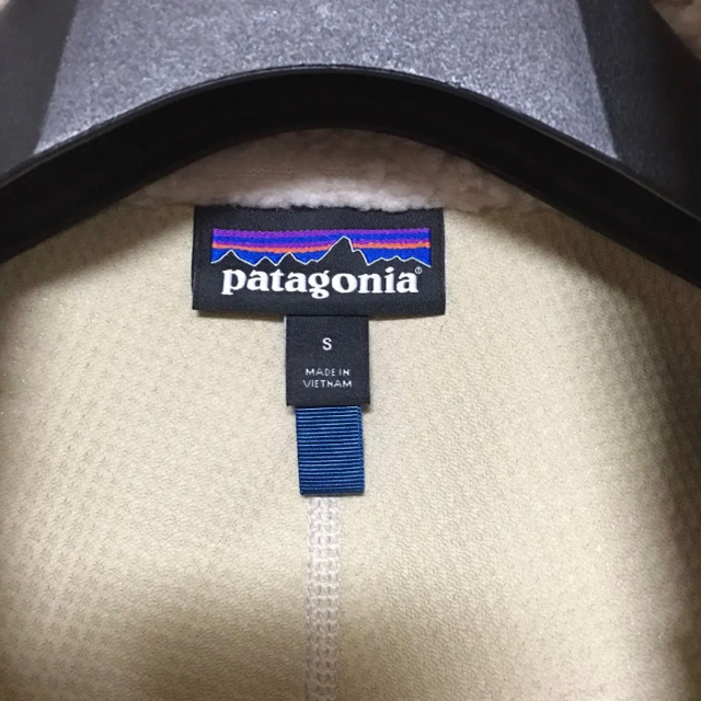 patagonia(パタゴニア)のPatagonia レトロX Sサイズ natural メンズのジャケット/アウター(ブルゾン)の商品写真