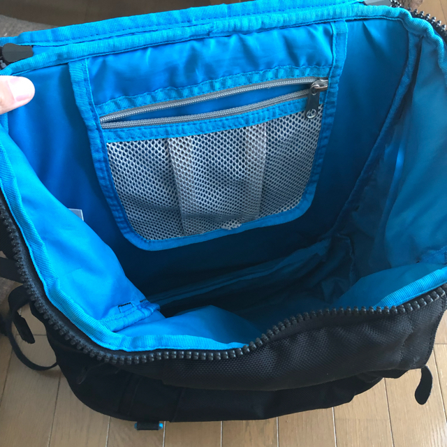 adidas(アディダス)のパパママさん専用アディダス バックパック26L メンズのバッグ(バッグパック/リュック)の商品写真