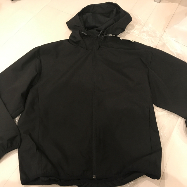 GU(ジーユー)のウィンドプルーフシエルパーカ レディースのジャケット/アウター(ナイロンジャケット)の商品写真