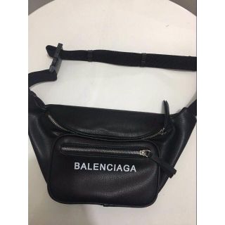 バレンシアガ(Balenciaga)のバレンシアガ レザー ボディバッグ ウエストバッグ 希少！ ブラック(ボディーバッグ)