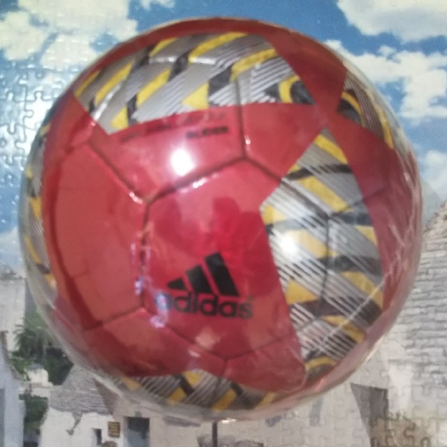 adidas(アディダス)のサッカーボールadidas5号球 スポーツ/アウトドアのサッカー/フットサル(ボール)の商品写真