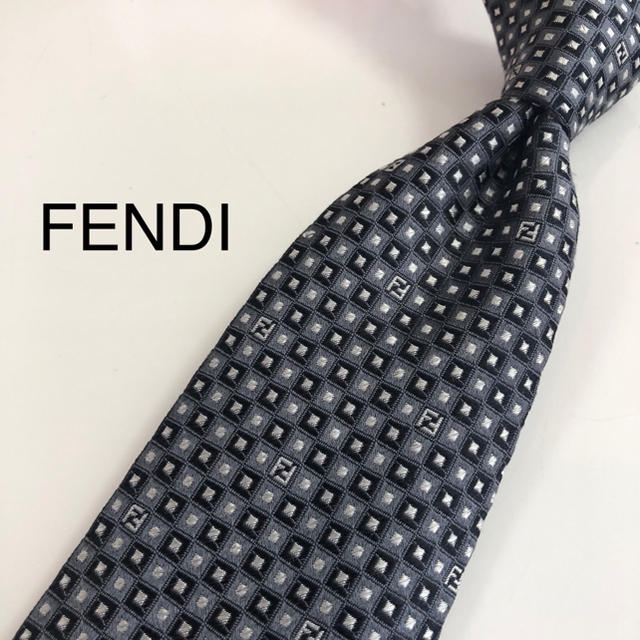 FENDI(フェンディ)の★送料込★ FENDI フェンディ メンズのファッション小物(ネクタイ)の商品写真