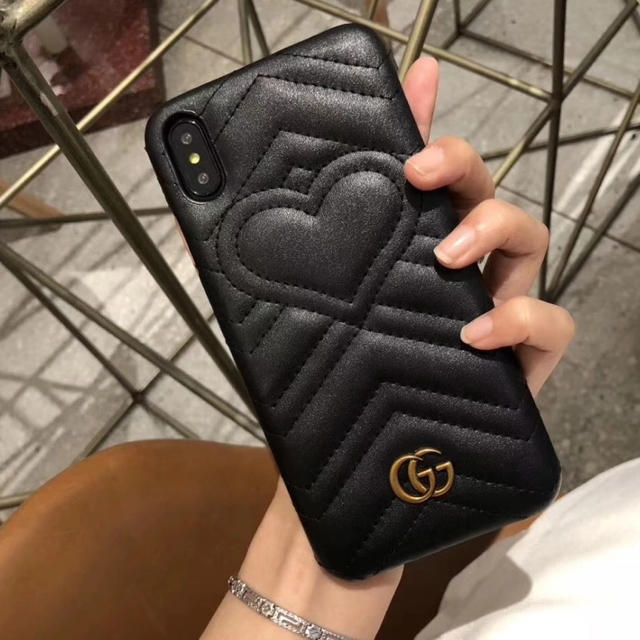 Gucci - 【ブランドロゴ入♡】iPhone  X/ Xs対応スマホケースの通販 by a.p.b｜グッチならラクマ