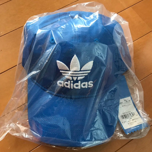 adidas(アディダス)の新品未使用アディダスオリジナルス 帽子 ハット キッズ/ベビー/マタニティのこども用ファッション小物(帽子)の商品写真