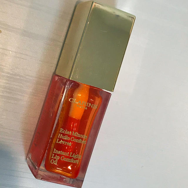 CLARINS(クラランス)のクラランス コンフォートリップオイル05 コスメ/美容のベースメイク/化粧品(リップグロス)の商品写真