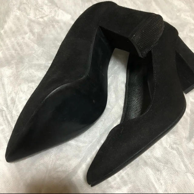 BLACK by moussy(ブラックバイマウジー)のパンプス ブラック BLACK BY MOUSSY 完売品 レディースの靴/シューズ(ハイヒール/パンプス)の商品写真