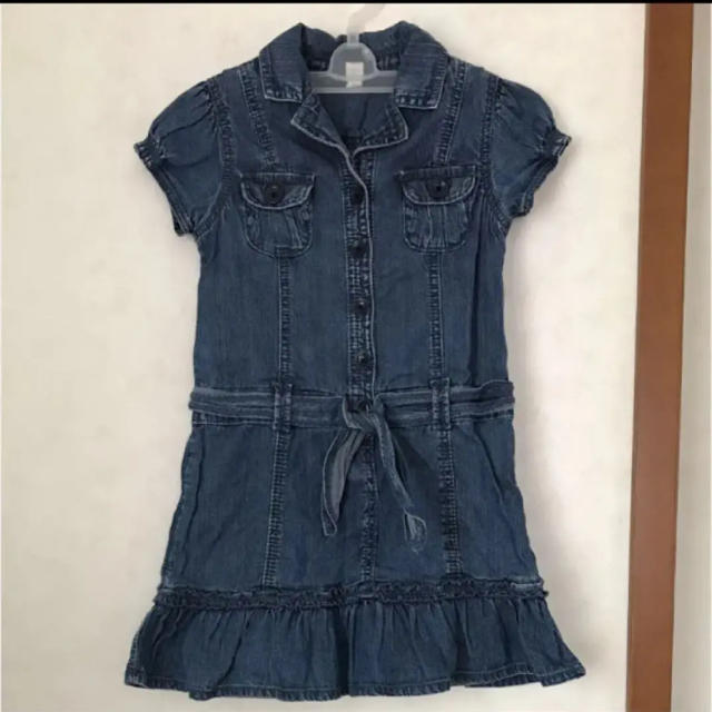 babyGAP(ベビーギャップ)のGAP  ギャップ  デニムワンピース 女の子  110 キッズ/ベビー/マタニティのキッズ服女の子用(90cm~)(ワンピース)の商品写真