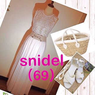 スナイデル(SNIDEL)のsnidel正規サンプルワンピース(ロングワンピース/マキシワンピース)