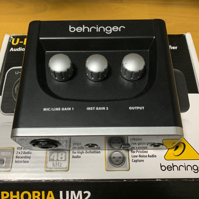 ベリンガー U-PHORIA UM2 オーディオインターフェース 楽器のDTM/DAW(オーディオインターフェイス)の商品写真