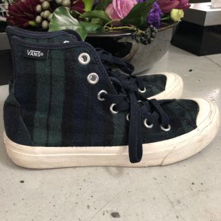 ヴァンズ(VANS)の専用！！☆vans ２３㎝ タータンチェック ハイカットスニーカー(スニーカー)