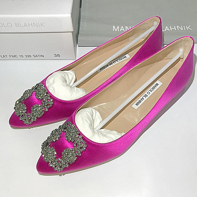 MANOLO BLAHNIK - 新品☆マノロブラニク ハンギシ ビジュー フラット 38 ピンク パンプスの通販 by Lisa's