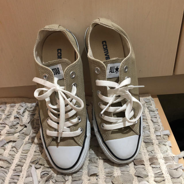 CONVERSE(コンバース)のconverse ベージュ コンバース  レディースの靴/シューズ(スニーカー)の商品写真