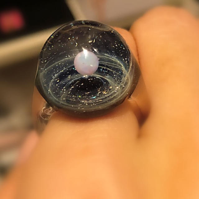 Yasuda  Glass 宇宙ガラスリング レディースのアクセサリー(リング(指輪))の商品写真