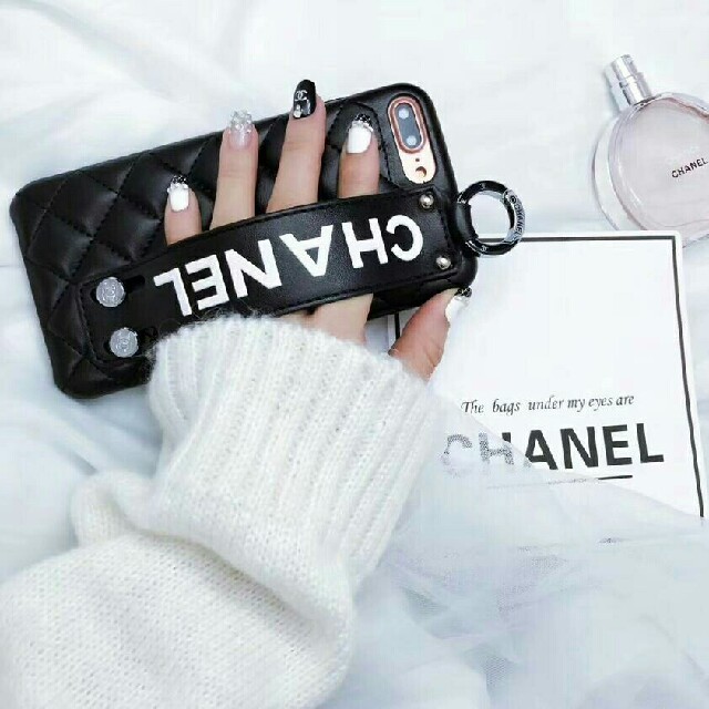 ヴィトン iphone8 ケース 通販 | CHANEL - 人気新品 iPhone 8 ケース  ブラック　の通販 by kiseono's shop｜シャネルならラクマ