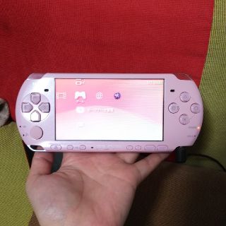 プレイステーションポータブル(PlayStation Portable)のPSP3000 本体+メモリースティック+充電コード(携帯用ゲーム機本体)